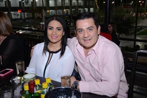 04032016 Marcela y Luis.