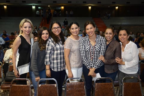 08032016 Ana, Cecy, Andrea, Valeria, Cristy, Mayra y Ana.