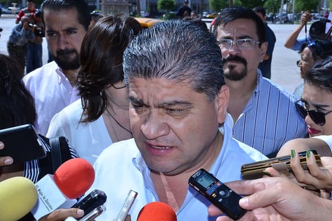 El alcalde acudió a la ceremonia de inicio del programa.