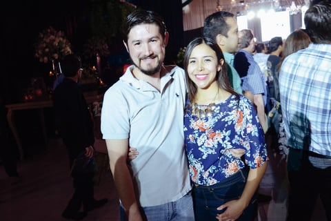 12032016 EN PAREJA.  Ilsse y Roberto.