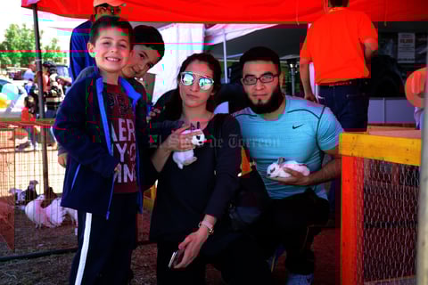 Nelson, Santi, Monse y Argus