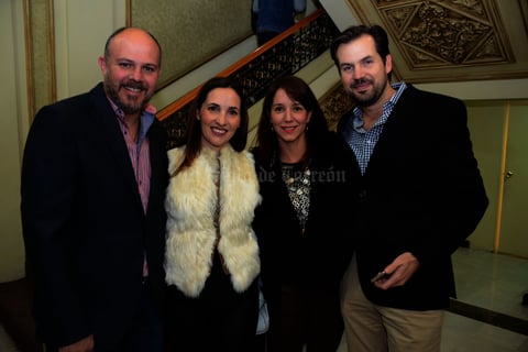 Manuel, Mariana, Adriana y Mario