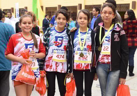 29032016 Ariadna y Fernanda.