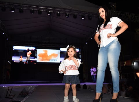 También fueron presentadas las prendas exclusivas para los seguidores del equipo.