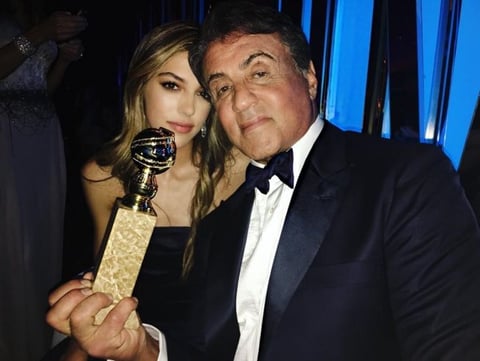 En Instagram ha compartido fotos con su padre.