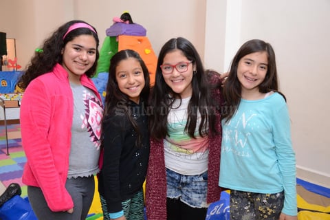 31032016 Isabella, Laura y Ximena.