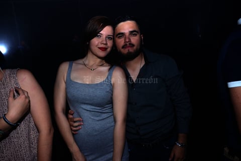 Melanie y David