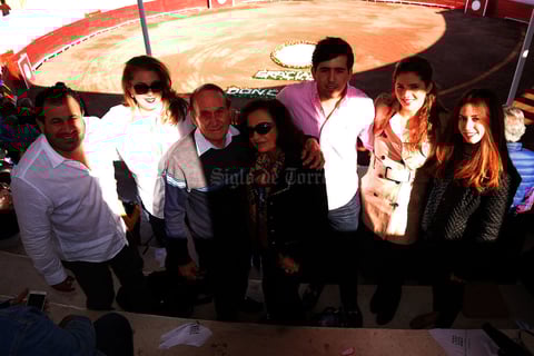 Rudy, Lisa, José, Cristina, Tiffany y Larissa