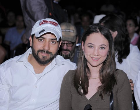 02042016 Manuel y Karla.