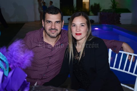03042016 EN UN CUMPLEAñOS.  Ricardo y Ana.