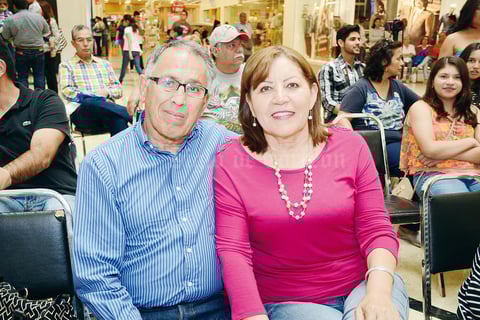 11042016 Eduardo y Estela.