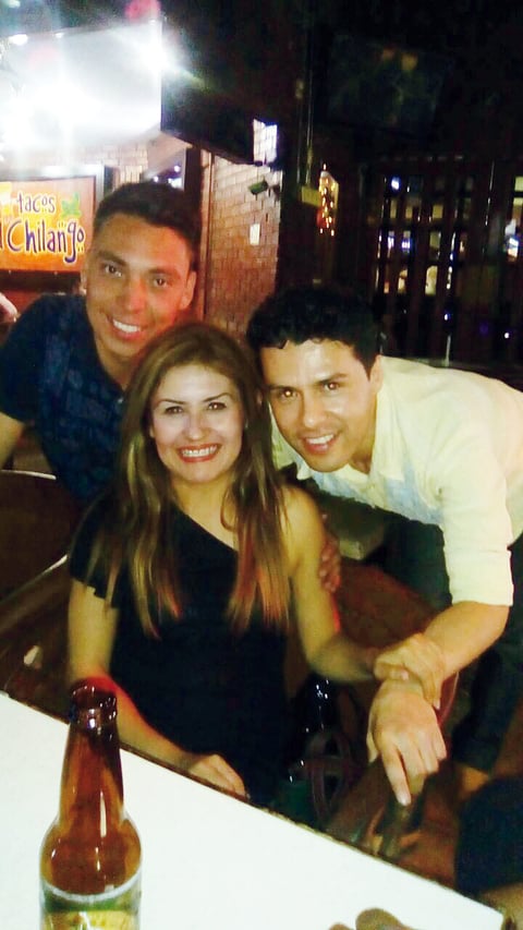 14042016 VerÃ³nica, Gerardo Mayel, Verito y Brenda.