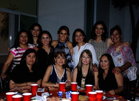 Festejo entre amigas