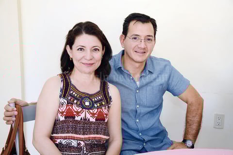 19042016 EN PAREJA.  Geraldina y Ricardo.