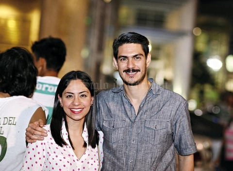 28042016 EN PAREJA.  Daniela y José Ángel.