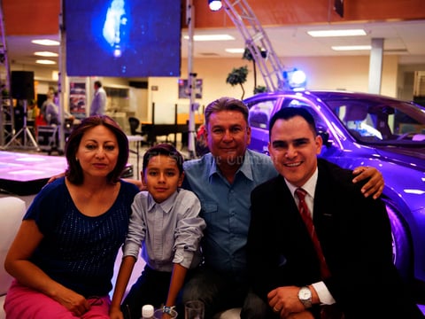 Ruth, Emiliano, Jorge y Miguel