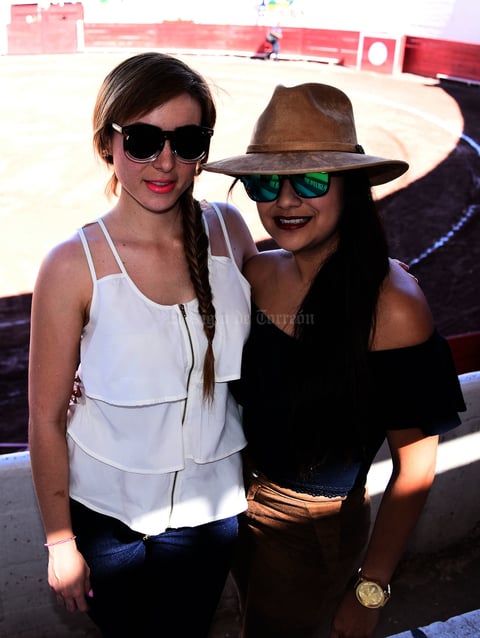 Alejandra y Karla