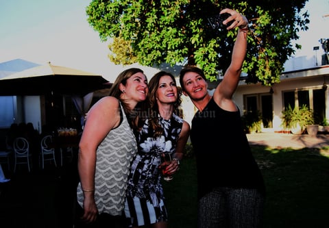 Claudia con Güera Montalvo y Cristina González