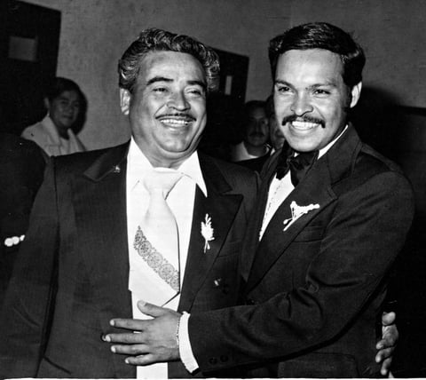 08052016 Sr. Gilberto Cisneros Hernández (f) y Sr. José Ángel Martínez Dávila (f) en 1975.