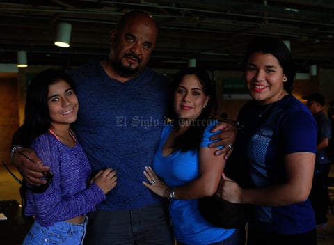 Denisse, Enrique, Liz y Michelle