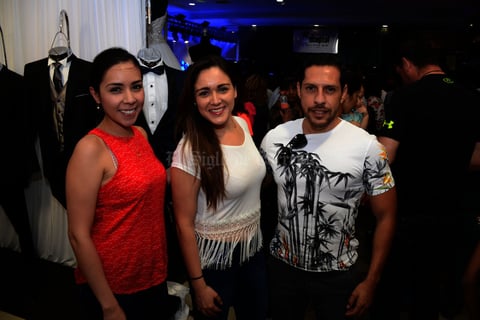 Lorena, Andrea y Francisco