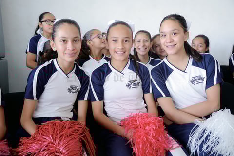 16052016 Mariana, Dania y Vanessa.