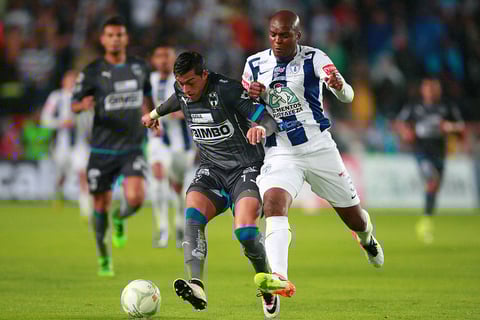 Rogelio Funes Mori no contribuyó en la ofensiva de Rayados.