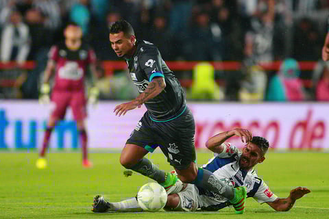 Los Rayados intentaron pero la defensa de Pachuca estuvo a la altura.