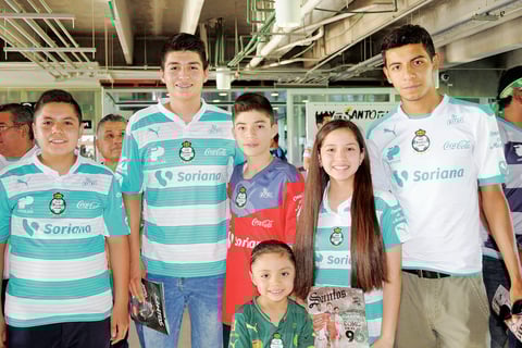 26052016 Arturo, Brenda, Arturo, Goretti, Edson y Diego.