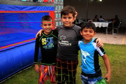 Ricky, Arturo y José Luis