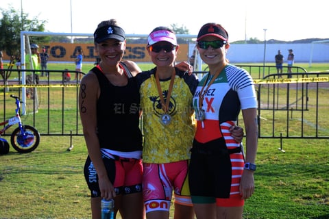 Hilda, Lily y Ale