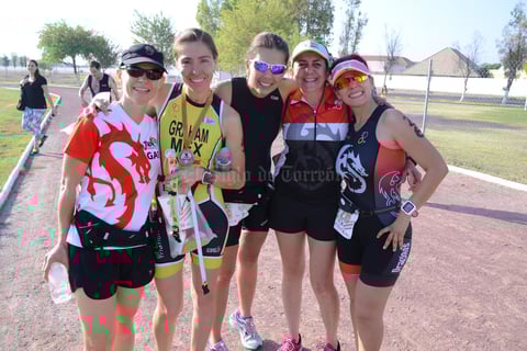 Gaby, Eli, Lorena, Mayte y Marce