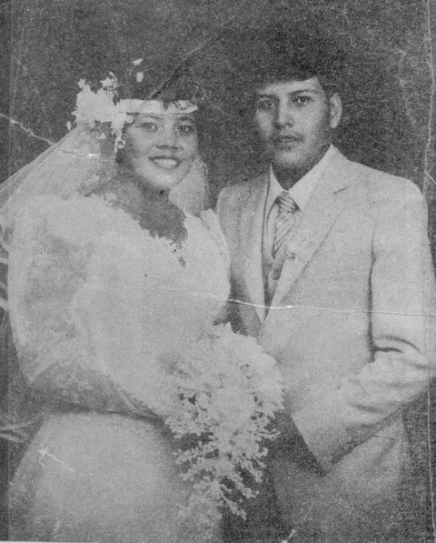 22052016 JosÃ© Roberto HernÃ¡ndez y Aurora Valle contrajeron matrimonio en abril de 1973. Actualmente, cumplieron 43 aÃ±os de casados.