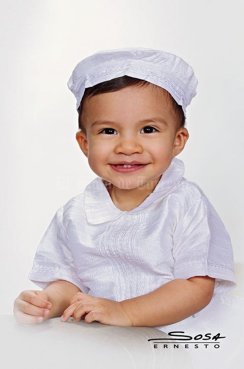 08052016 El pequeño José, captado por la lente de Studio Ernesto Sosa.