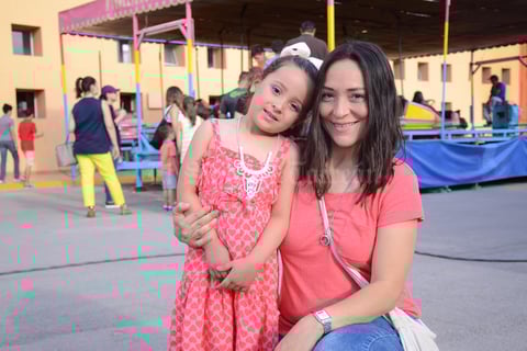 10052016 Isabel y Ana Paula.