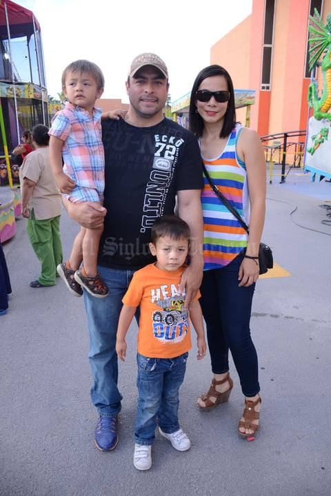 06052016 Marco, Alfredo, Alfredo y Helga.