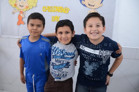 05052016 Horus, León y Gerardo.