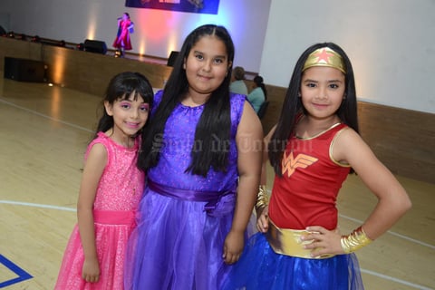 11052016 Leslie, Diego y Diana.