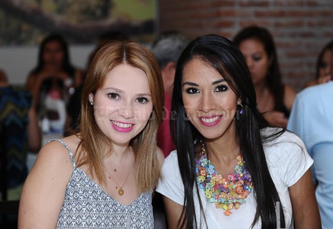 19052016 Lucía y Claudia.