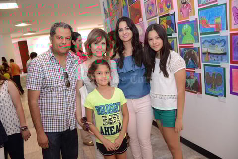 31052016 Cristina y Michelle.