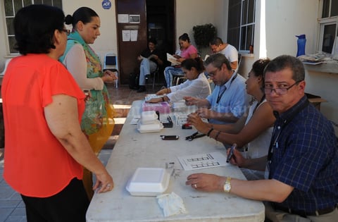 Los laguneros acudieron a emitir su voto a sus respectivas casillas.