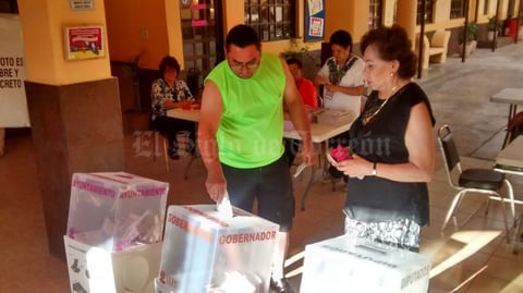 Hasta a las 8:40 horas se encontraban instaladas ya el 90 por ciento de las casillas en Gómez Palacio.