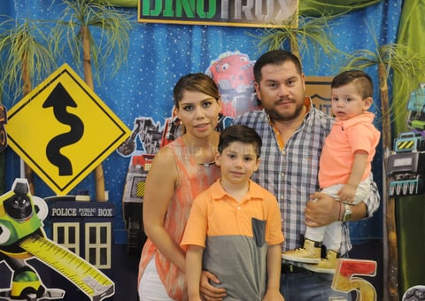 En familia