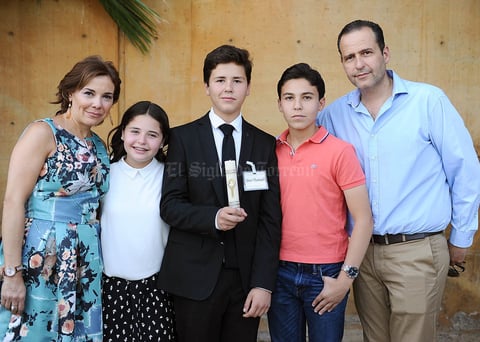 Payo, Regina, José Manuel, Selim y Selim