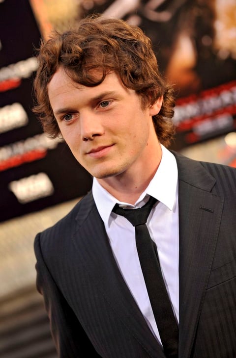 Yelchin comenzó de a poco con papeles en películas independientes y varios programas de televisión, antes de lograr destacados trabajos en cintas como Alpha Dog y la comedia adolescente Charlie Bartlett.