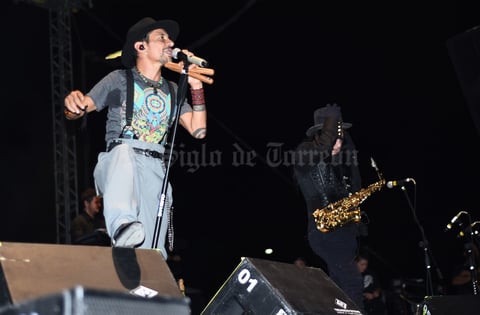 La Maldita Vecindad fue la última banda en saltar el escenario.