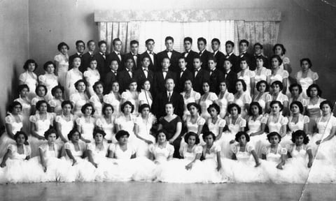 19062016 Cristina Grageda HorneÃ© (f), despuÃ©s esposa del empresario, Doni Bernardo Moreno (f), fotografiada en 1900.