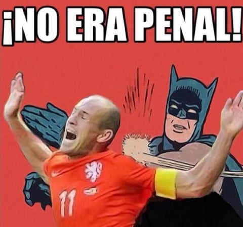 Batman enfureció contra Robben por fingir la falta.
