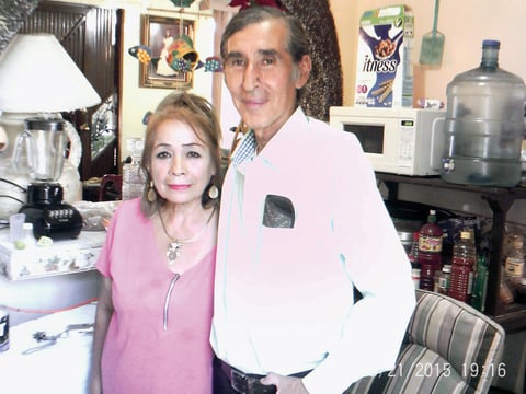 30062016 Cony y Arturo.