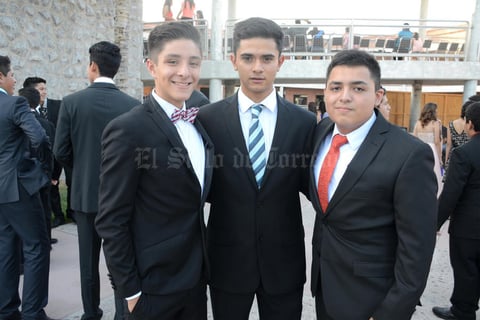 04072016 Rodrigo, Salvador y Jesús.